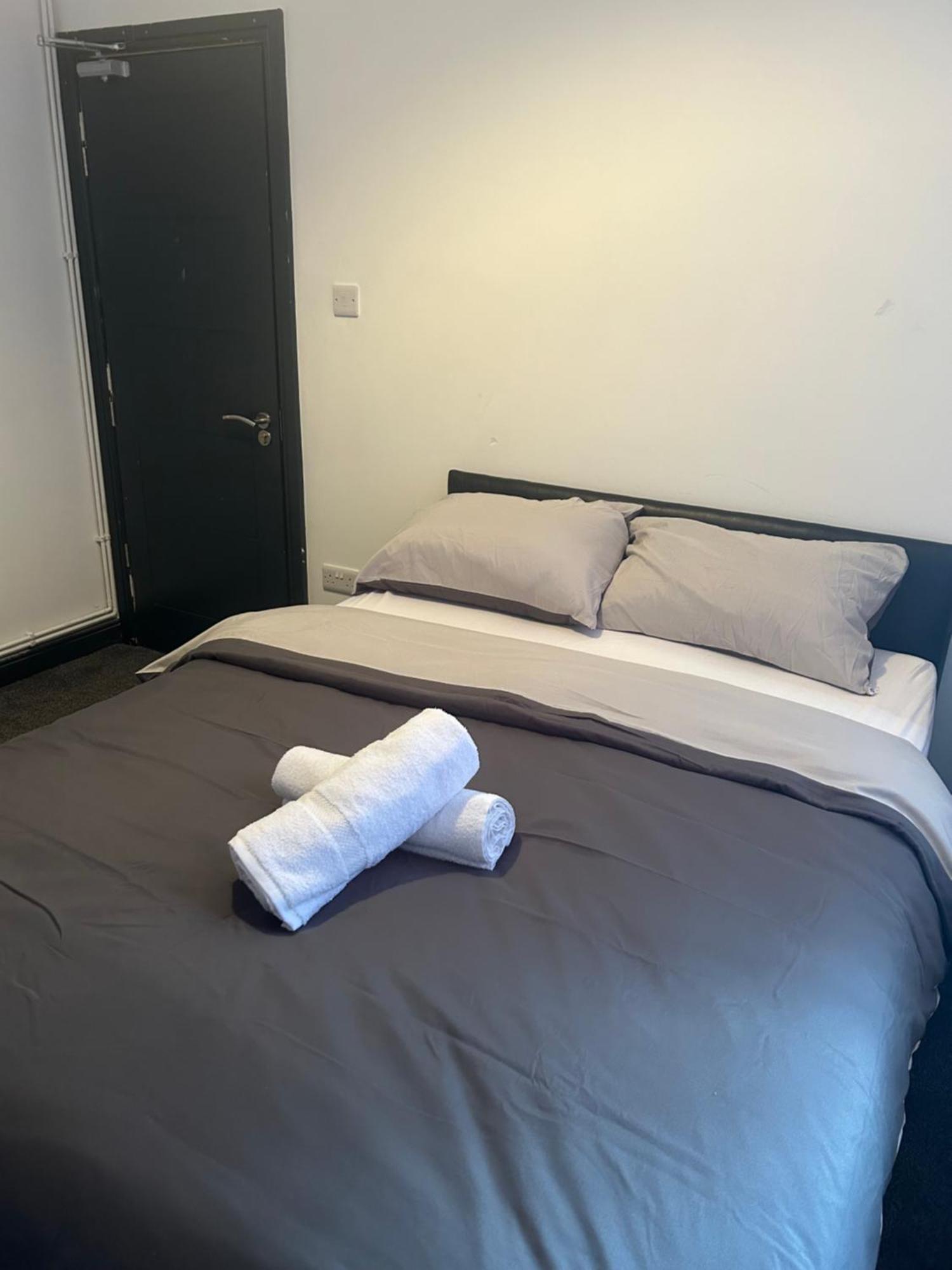 Tammys Lodge Stoke-on-Trent Esterno foto